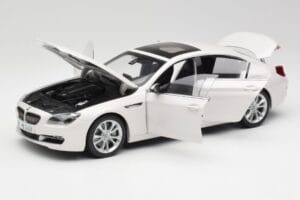 BMW 6 F06 Gran Coupe Mineral Blanc Paragon 1:18 80432218741 Métal — image 2 sur 8