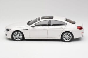 BMW 6 F06 Gran Coupe Mineral Blanc Paragon 1:18 80432218741 Métal — image 4 sur 8