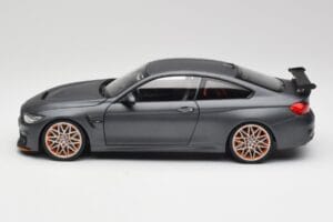 BMW M4 F82 GTS Frozen Gris Minichamps 1:18 80432411555 Métal — image 4 sur 8