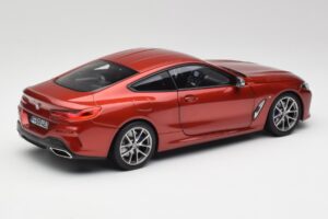 BMW M850i G15 Orange Métallisé Norev 1:18 183285 Métal — image 3 sur 8