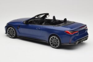 BMW M4 G82 Cabriolet Frozen Portimao Blue Minichamps 1:18 155021030 Métal — image 5 sur 6