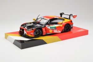 BMW M4 GT3 G82 #31 S. van der Linde Team Schubert DTM Champion 2022 Minichamps 1:18 113222331 Métal — image 2 sur 8