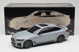 BMW i4 G26 Grey Metallic Minichamps 1:18 110023010 Métal — image 8 sur 8