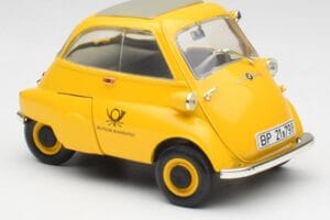 BMW Isetta 250 Deutsche Bundespost Revell 1:18 925 Métal — image 6 sur 8