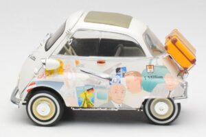 BMW Isetta 250 Revell 1:18 8828 Métal — image 4 sur 8