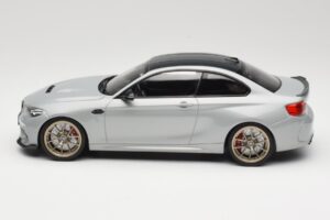 BMW M2 CS F87 Argent avec jantes dorées Minichamps 1:18 155021028 Métal — image 3 sur 6