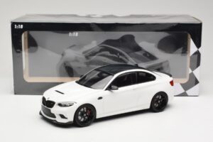 BMW M2 CS F87 Blanc avec jantes noires Minichamps 1:18 155021025 Métal — image 6 sur 6