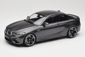 BMW M2 F87 Grey Metallic Minichamps 1:18 155026102 Métal
