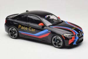BMW M2 F87 Pace Car Minichamps 1:18 155026106 Métal — image 4 sur 6