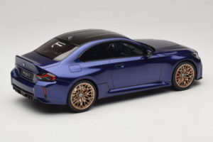 BMW M2 G87 CS Bleu Metallic GT Spirit 1:18 GT552 Résine — image 2 sur 6
