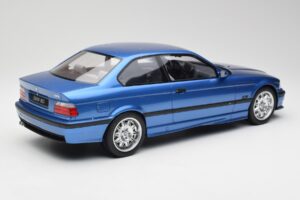 BMW M3 E36 Estoril Bleu Otto 1:12 G016 Résine — image 2 sur 6