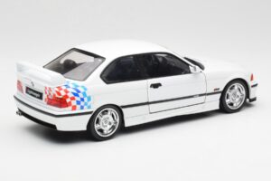 BMW M3 E36 Lightweight Blanc Solido 1:18 S1803903 Métal — image 3 sur 8
