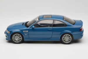 BMW M3 E46 Laguna Seca Blue AUTOart 1:18 70544 Métal — image 4 sur 8