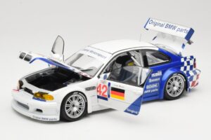 BMW M3 E46 GTR #42 J. Lehto / J. Muller ELMS 2001 Minichamps 1:18 100012192 Métal — image 2 sur 8