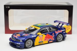 BMW M3 E46 GTR #11 Red Bull Interlagos 2005 AUTOart 1:18 80645 Métal — image 6 sur 6