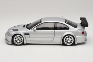 BMW M3 E46 GTR Street Argent Minichamps 1:18 100012100 Métal — image 4 sur 8