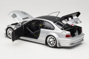 BMW M3 E46 GTR Street Argent With Carbon Roof Minichamps 1:18 100012102 Métal — image 5 sur 8