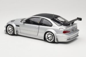 BMW M3 E46 GTR Street Argent With Carbon Roof Minichamps 1:18 100012102 Métal — image 7 sur 8