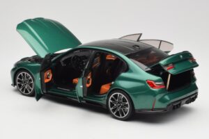 BMW M3 G80 Isle of Man Green Minichamps 1:18 113020203 Métal — image 5 sur 8