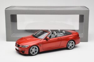 BMW M4 F83 Cabriolet Sakhir Orange Paragon 1:18 PA-97111 Métal — image 8 sur 8