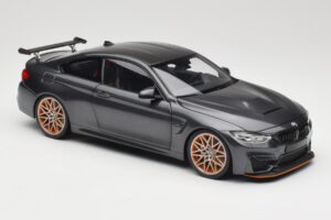 BMW M4 F82 GTS Mineral Grey Metallic Minichamps 1:18 110025222 Métal — image 6 sur 8