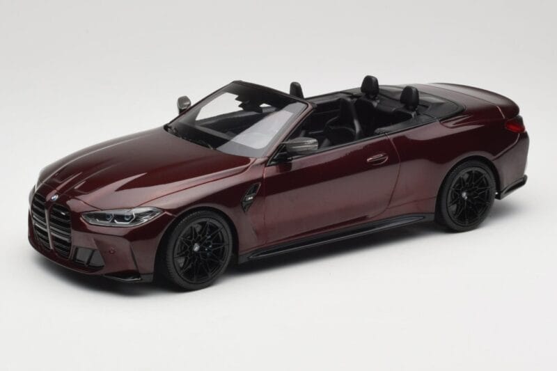 BMW M4 G83 Cabriolet Rouge Métallisé Minichamps 1:18 155021032 Métal