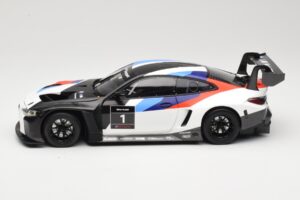 BMW M4 G82 GT3 Presentation 2021 Minichamps 1:18 80435A5D002 Métal — image 4 sur 8