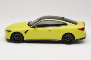 BMW M4 G82 Jaune Minichamps 1:18 155020120 Métal — image 3 sur 6