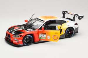 BMW M4 GT3 #72 D. Harper / M. Hesse / C. Weerts BMW M Team RMG 24 Hours of Nurburgring 2024 Minichamps 1:18 113242072 Métal — image 2 sur 8