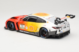 BMW M4 GT3 #72 D. Harper / M. Hesse / C. Weerts BMW M Team RMG 24 Hours of Nurburgring 2024 Minichamps 1:18 113242072 Métal — image 7 sur 8