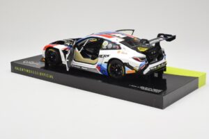 BMW M4 GT3 Team WRT #46 V. Rossi / R. Marciello / M. Martin 12 Hours of Bathurst 2024 Minichamps 1:18 113242046 Métal — image 5 sur 8