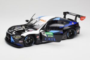 BMW M4 GT3 Walkenhorst Motorsport #10 E. Muth DTM 2022 Minichamps 1:18 113222010 Métal — image 2 sur 8
