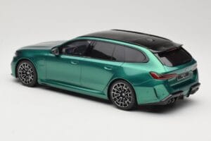 BMW M5 G99 Competition Touring Isle of Man Green GT Spirit 1:18 GT509 Résine — image 5 sur 6