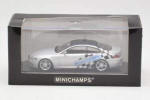 BMW M6 E63 IAA Frankfurt Argent Minichamps 1:43 M6001 Métal — image 4 sur 4