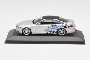 BMW M6 E63 IAA Frankfurt Argent Minichamps 1:43 M6001 Métal