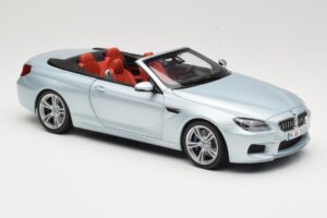 BMW M6 F12 Cabriolet Silverstone Silver Paragon 1:18 8043225656 Métal — image 6 sur 8