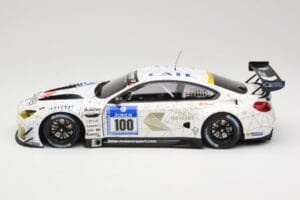 BMW M6 GT3 F13 #100 Schubert Motorsport J. Edwards / J. Klingmann 24h Nurburgring 2016 Minichamps 1:18 155162611 Métal — image 3 sur 6