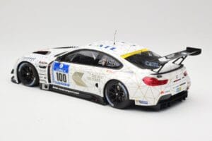 BMW M6 GT3 F13 #100 Schubert Motorsport J. Edwards / J. Klingmann 24h Nurburgring 2016 Minichamps 1:18 155162611 Métal — image 5 sur 6