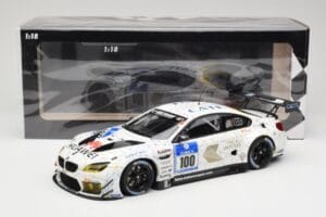 BMW M6 GT3 F13 #100 Schubert Motorsport J. Edwards / J. Klingmann 24h Nurburgring 2016 Minichamps 1:18 155162611 Métal — image 6 sur 6