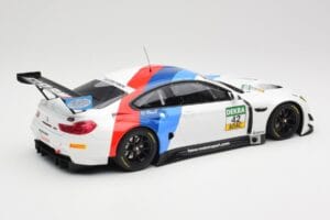 BMW M6 GT3 F13 #42 BMW Team Schnitzer R. Collard / P. Eng ADAC GT Masters Oschersleben 2017 Minichamps 1:18 155172652 Métal — image 2 sur 6