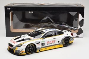 BMW M6 GT3 F13 #99 Rowe Racing P. Eng / M. Martin 24 Hours of Spa 2017 Minichamps 1:18 155172689 Métal — image 6 sur 6