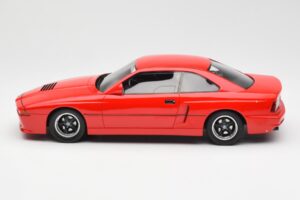 BMW M8 E31 Prototype Rouge Schuco 1:18 450020900 Métal — image 3 sur 6