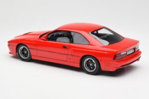 BMW M8 E31 Prototype Rouge Schuco 1:18 450020900 Métal — image 5 sur 6