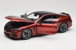 BMW M8 F91 Convertible Storm Bay Metallic Minichamps 1:18 110029020 Métal — image 2 sur 8
