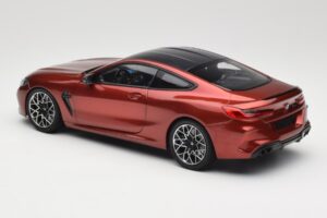 BMW M8 F91 Convertible Storm Bay Metallic Minichamps 1:18 110029020 Métal — image 7 sur 8