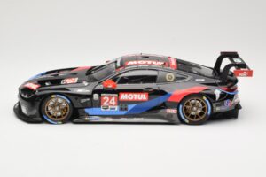 BMW M8 GTE RLL Racing #24 J. Krohn / J. Edwards Class Winners 24 Hours of Daytona 2020 Minichamps 1:18 155202924 Métal — image 3 sur 6
