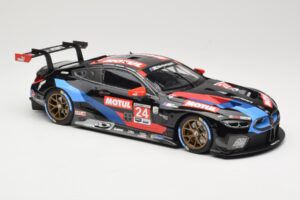BMW M8 GTE RLL Racing #24 J. Krohn / J. Edwards Class Winners 24 Hours of Daytona 2020 Minichamps 1:18 155202924 Métal — image 4 sur 6