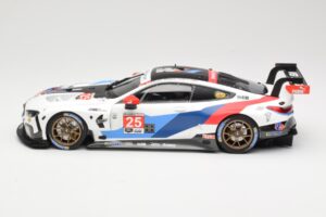 BMW M8 GTE Team RLL #25 C. De Phillippi / A. Farfus Class Winners 24 Hours of Daytona 2019 Minichamps 1:18 155192925 Métal — image 3 sur 6