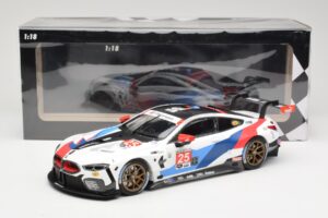 BMW M8 GTE Team RLL #25 C. De Phillippi / A. Farfus Class Winners 24 Hours of Daytona 2019 Minichamps 1:18 155192925 Métal — image 6 sur 6