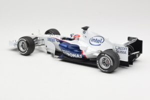BMW Sauber F1.07 #10 R. Kubica Launch Version 2007 Minichamps 1:18 80430426995 Métal — image 5 sur 7